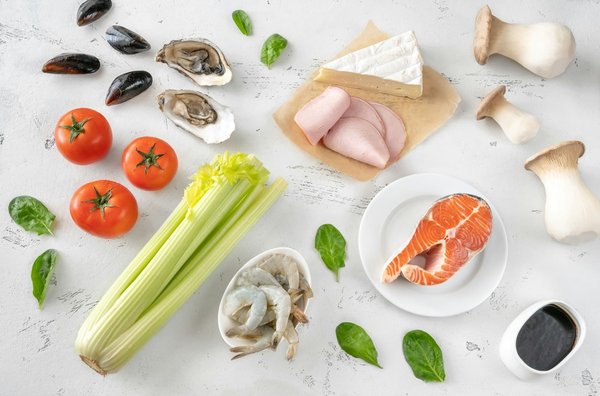 What's the Best Way to Incorporate Umami Flavors into a Vegan Mushroom Broth?